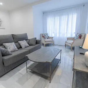 https://apartamento-el-parador-del-boticario.hotelsincadiz.net